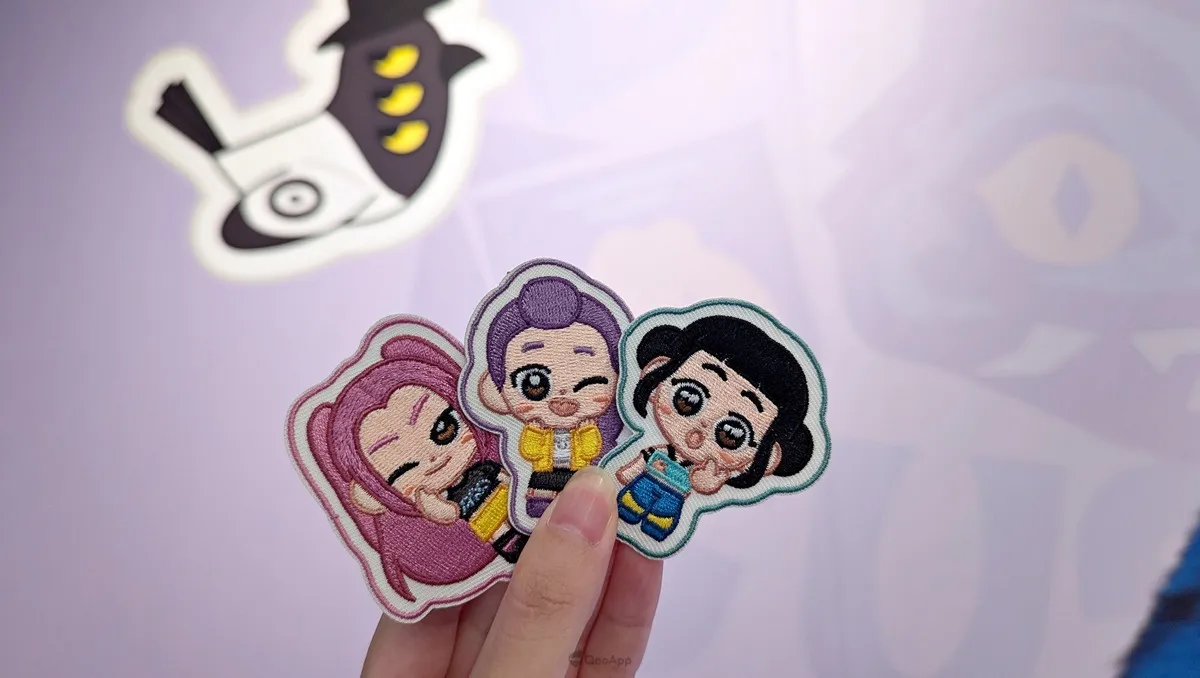 《Kpop 獵魔女團》一週年官方快閃店台北7月3日登場！用錢錢的力量為 HUNTR/X 維持魂門✨